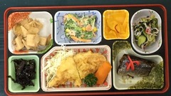 今日のお弁当はササミの天ぷらです