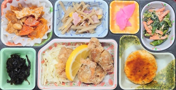 鶏の唐揚げ☆菜の花ツナマヨ☆ポークチャップサムネイル