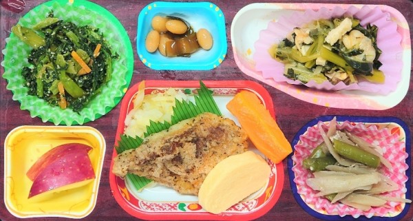 赤魚ゆかり揚げ☆鶏ごぼう☆小松菜とアサリの煮浸しサムネイル