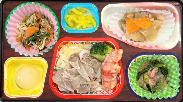 豚肉の時雨煮☆小松菜と桜ｴﾋﾞの中華炒めサムネイル